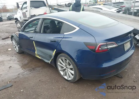 2020 Tesla Model 3 Standard Range Plus Rear-Wheel Drive/Standard Range Rear-Wheel Drive из США, поврежденный, VIN 5YJ3E1EA3LF740749